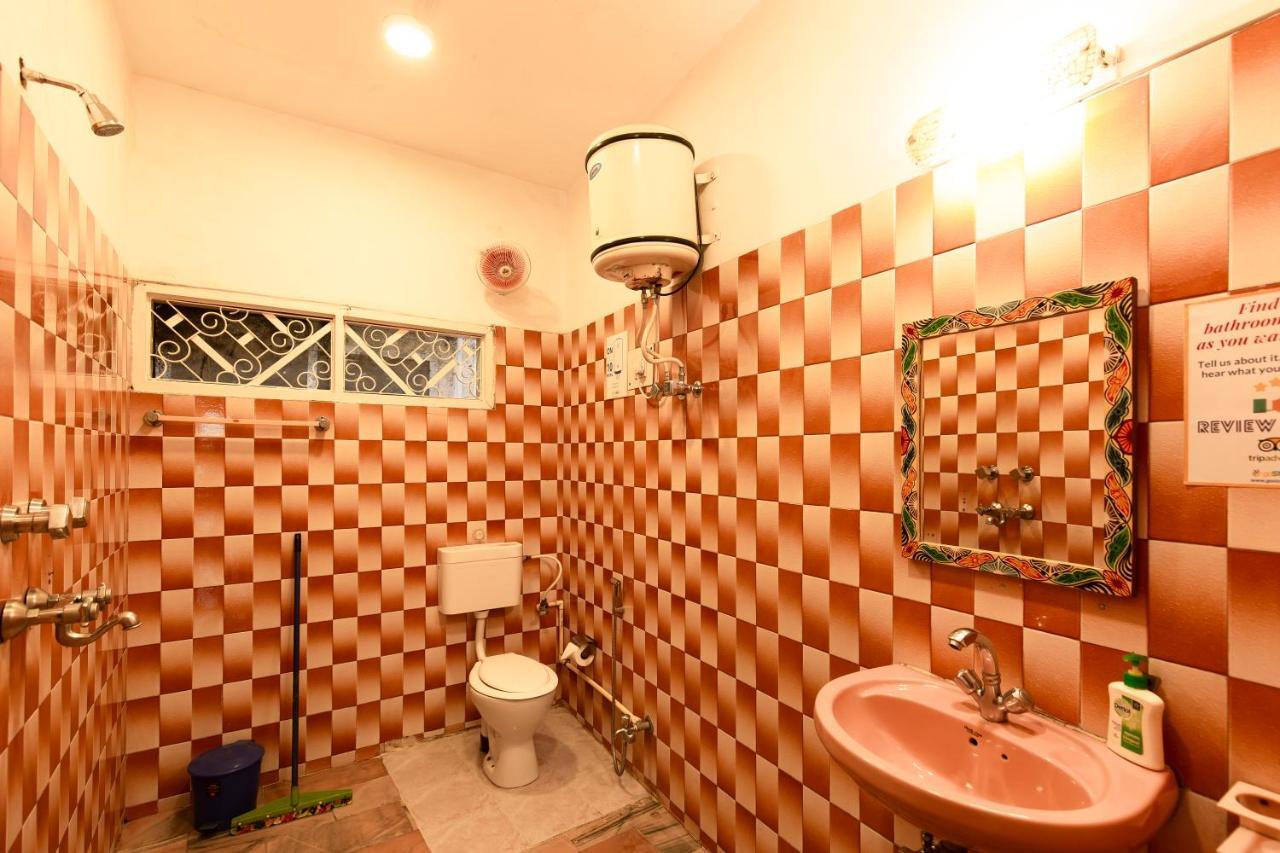 Private Double AC Room with Ensuite Bathroom